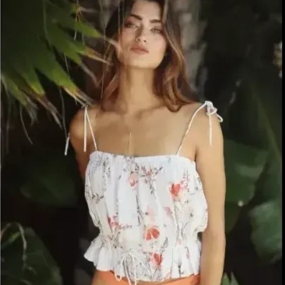 Amuse Society Women’s Floral White Flutter Top Size X-Small